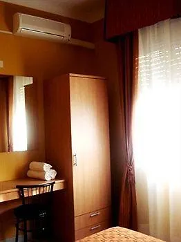 Hotel Bicocca Milán 0*,