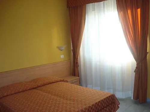 Hotel Bicocca Milán 0*,