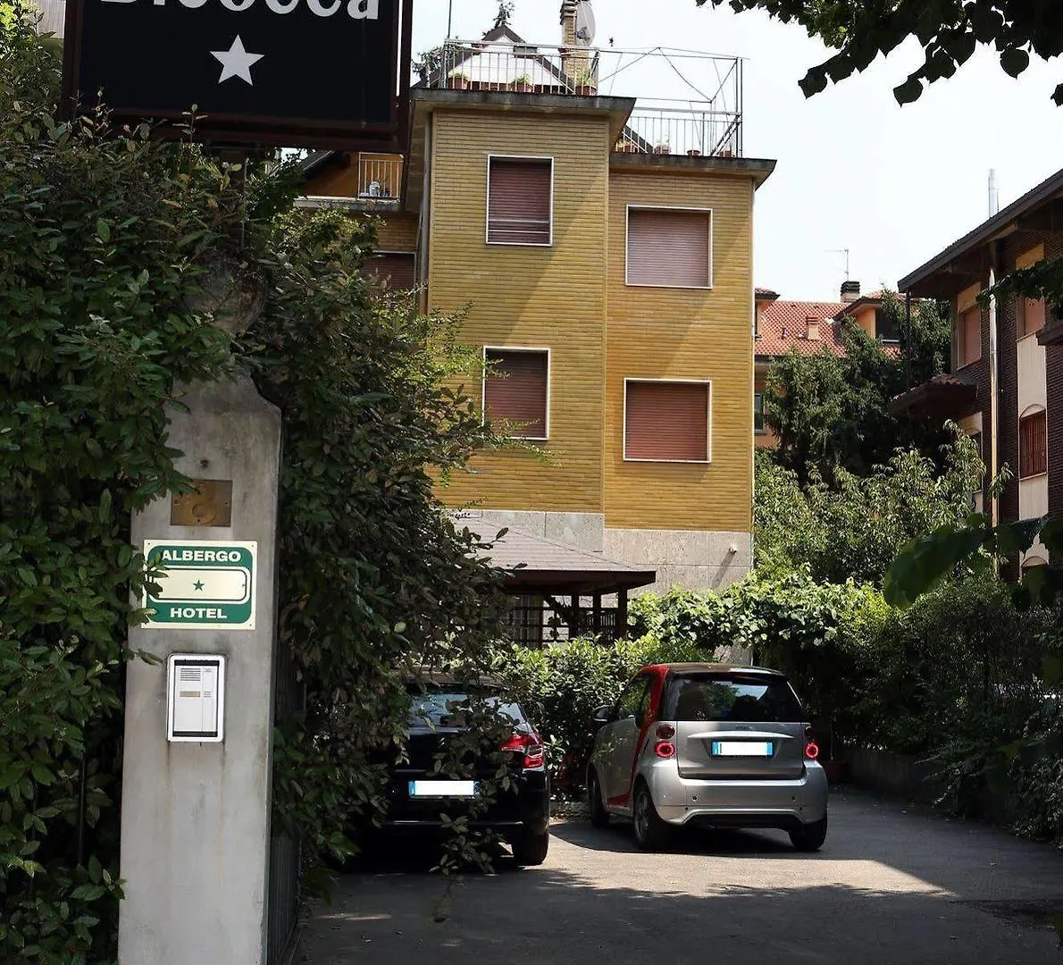 Hotel Bicocca contacts